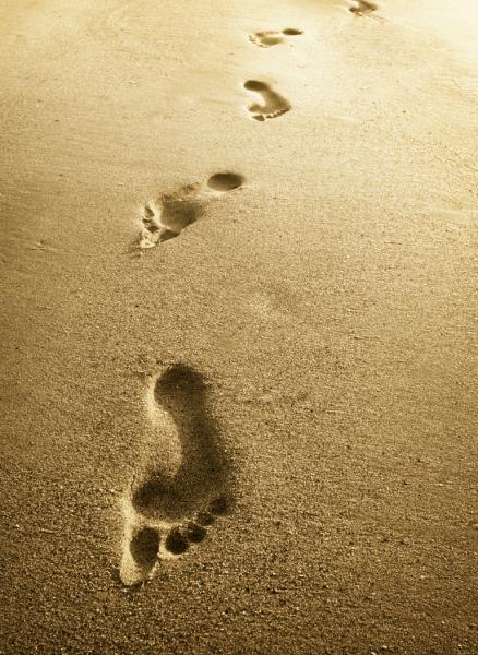 footprints.jpg