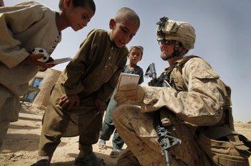 female-marines-afghanistan.jpg