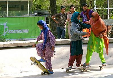 skateboarding-school-offers-hope.jpg
