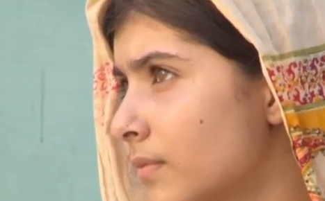 Malala Yousafzai: Schoolgirl / Superhero